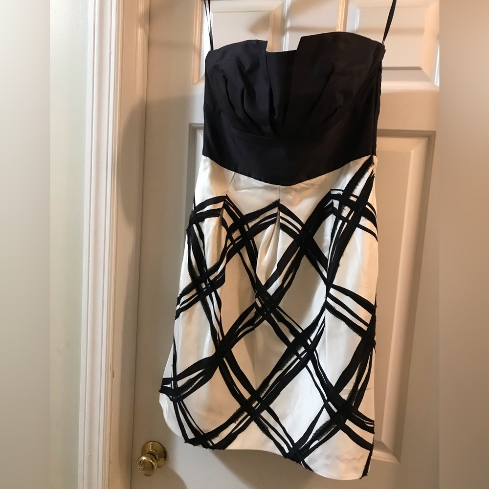 White House Black Market Dress Size 4